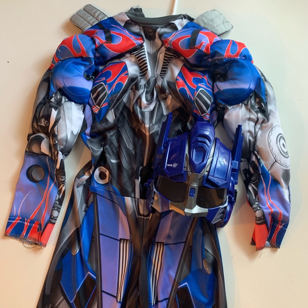 Optimus Prime Transformers Costume 🤖 🎃